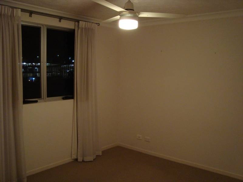 18/16 Grosvenor Road, Indooroopilly QLD 4068