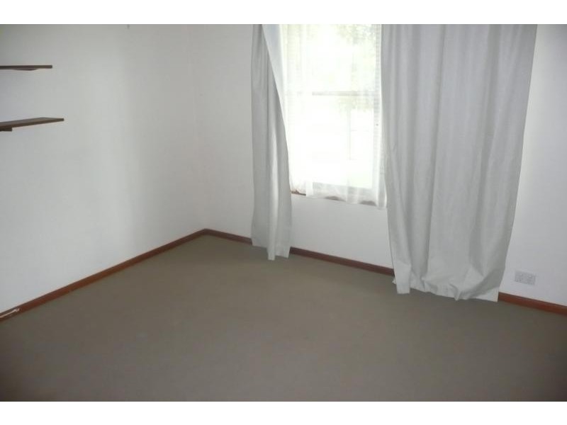 11 Tillbrook Street, Chapel Hill QLD 4069