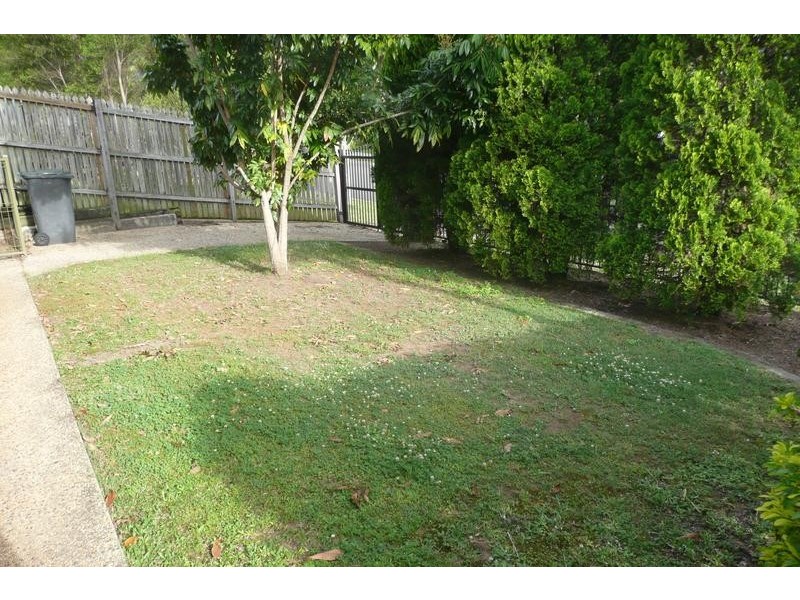 11 Tillbrook Street, Chapel Hill QLD 4069