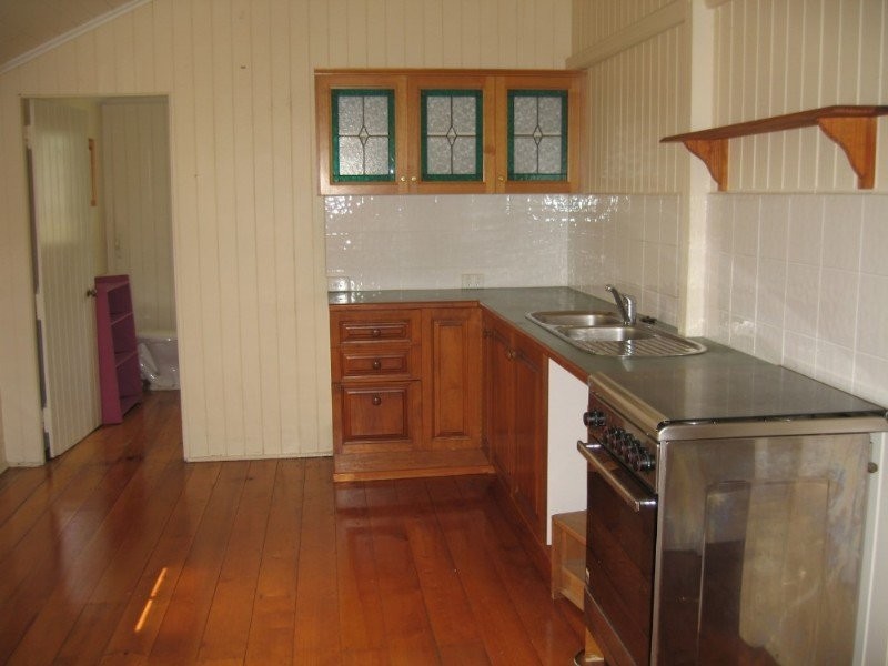 11 Marmion Parade, Taringa QLD 4068