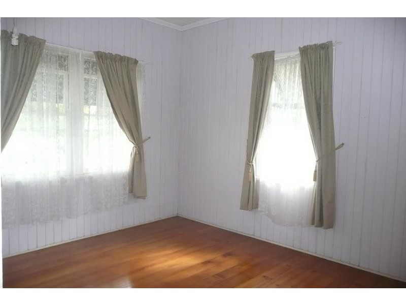 11 Marmion Parade, Taringa QLD 4068