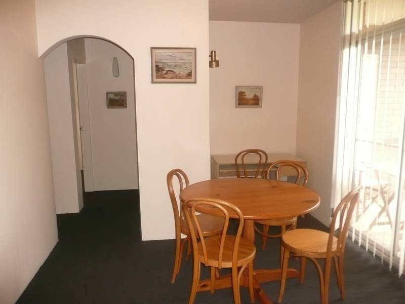 3/208 Carmody Road, St Lucia QLD 4067