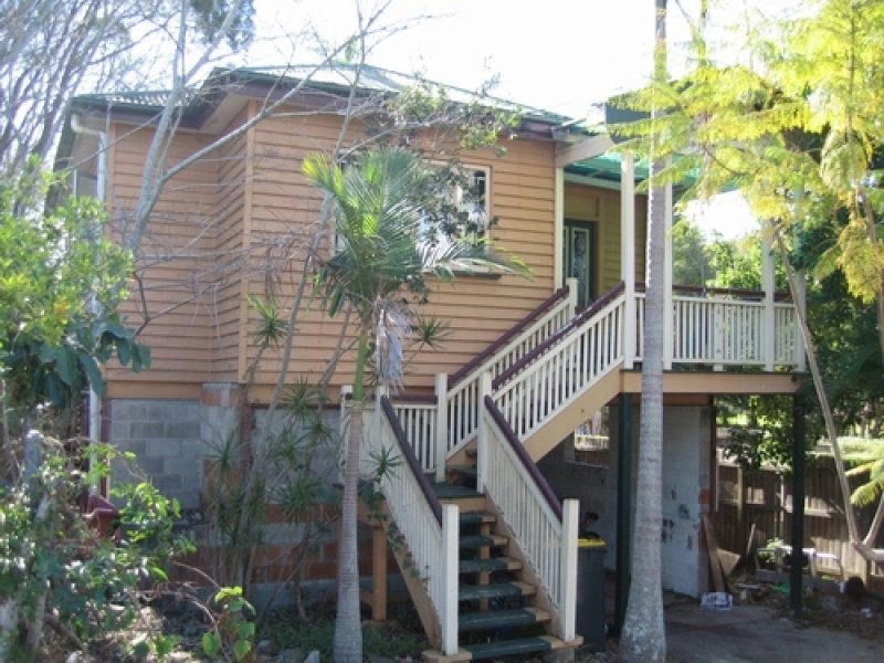 48 Witton Road, Indooroopilly QLD 4068