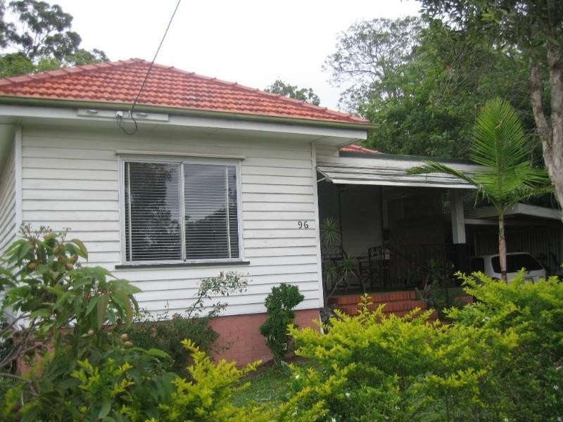96 Taringa Parade, Indooroopilly QLD 4068