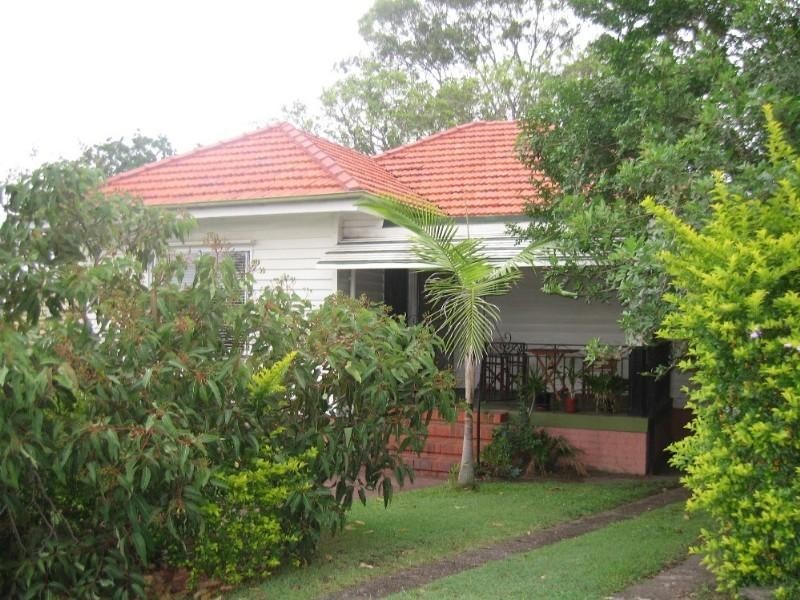 96 Taringa Parade, Indooroopilly QLD 4068