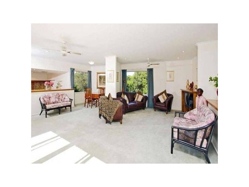 76 Witton Road, Indooroopilly QLD 4068