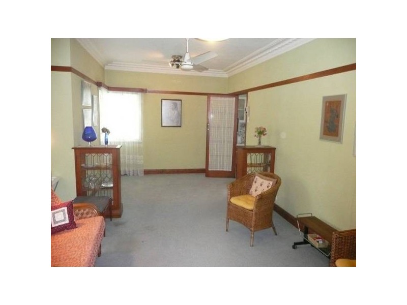 93 Taringa Parade, Indooroopilly QLD 4068