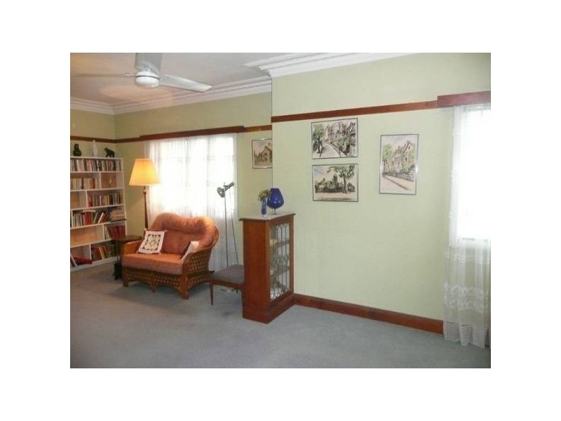 93 Taringa Parade, Indooroopilly QLD 4068