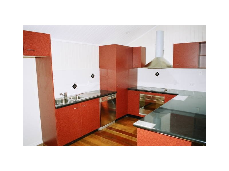 63 Clarence Road, Indooroopilly QLD 4068