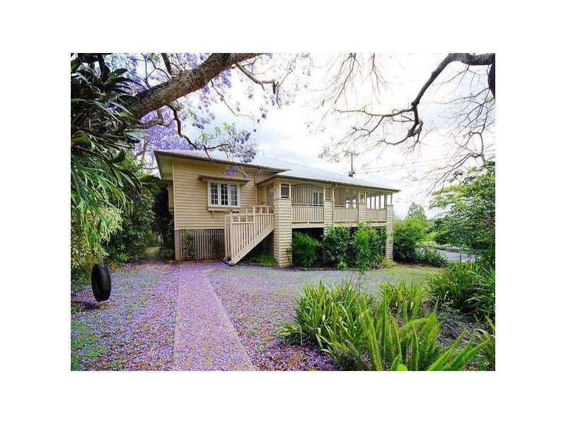 748 Sherwood Road, Sherwood QLD 4075