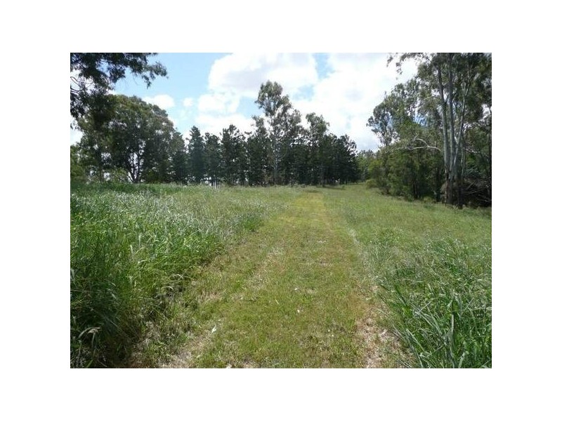 121 Ellerby Road, Moggill QLD 4070