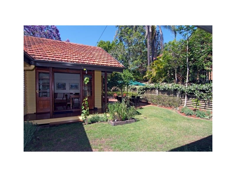 259 Lambert Road, Indooroopilly QLD 4068