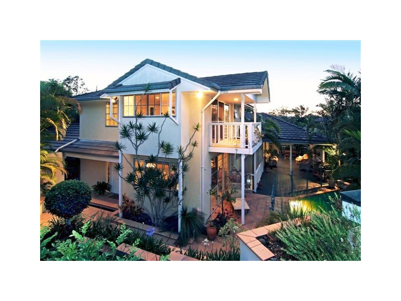 51 Glencairn Avenue, Indooroopilly QLD 4068