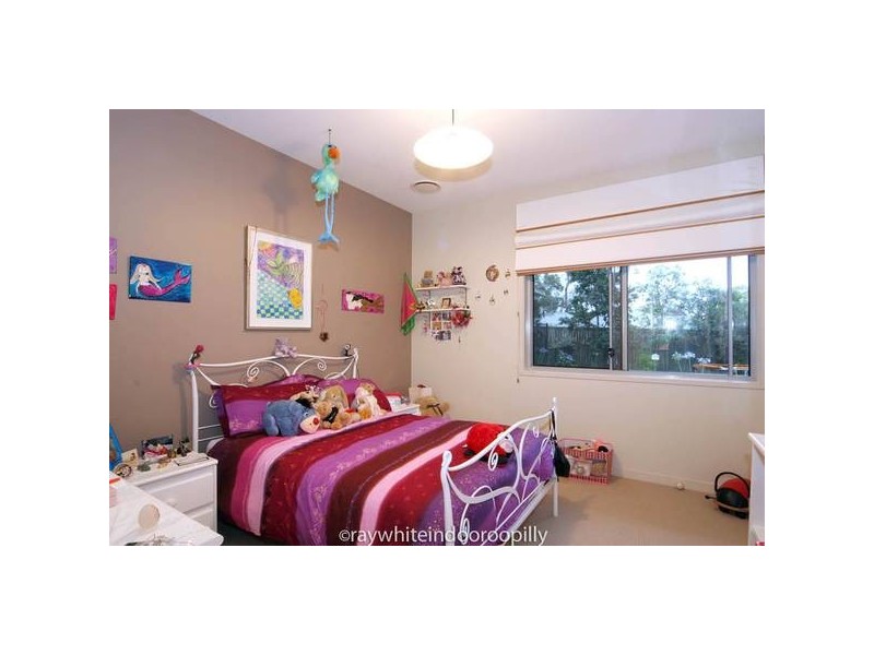 8 Gunnin Street, Fig Tree Pocket QLD 4069
