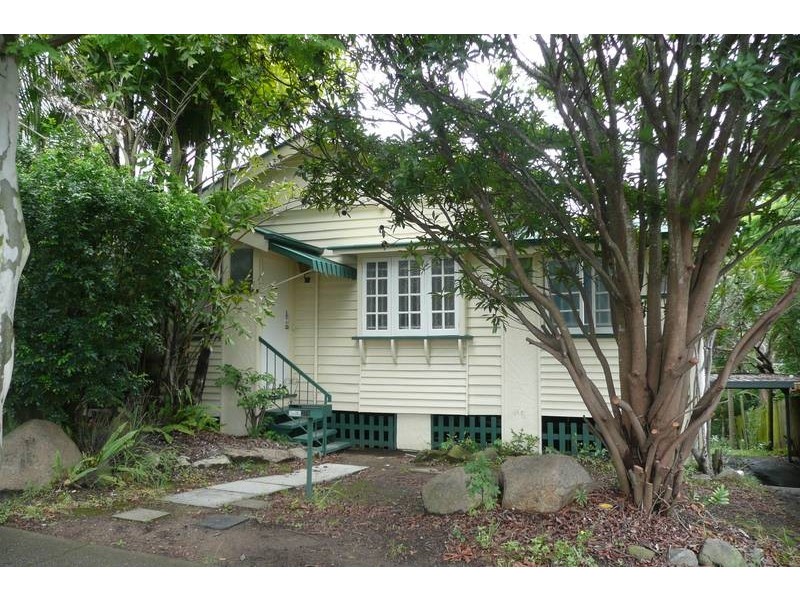 379 Moggill Road, Indooroopilly QLD 4068