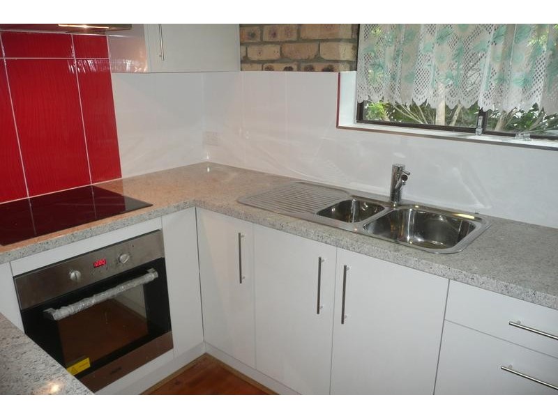 7/67 Warren Street, St Lucia QLD 4067