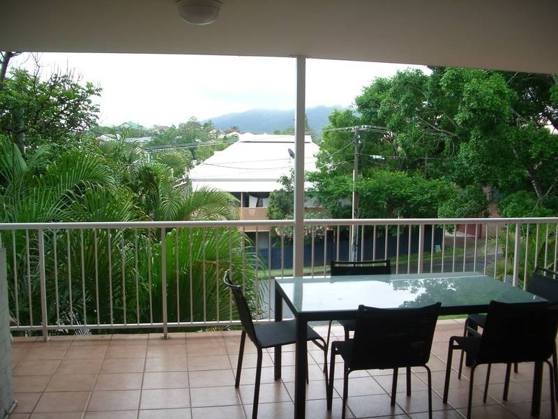 3/36 York Street, Indooroopilly QLD 4068
