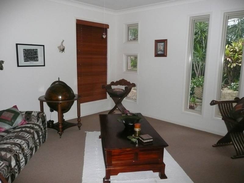 98 Brookeside Crescent, Seventeen Mile Rocks QLD 4073