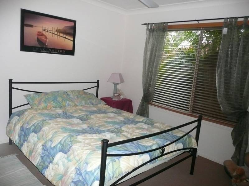 98 Brookeside Crescent, Seventeen Mile Rocks QLD 4073