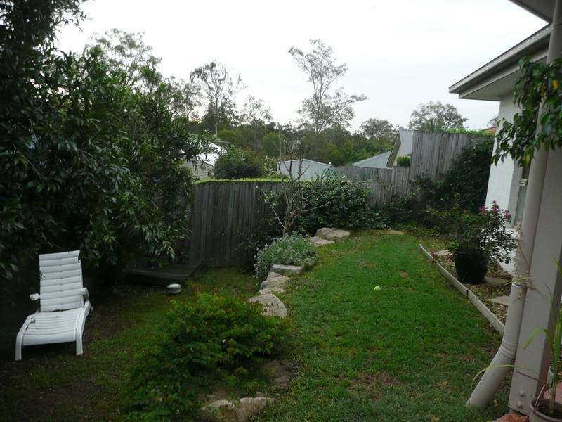98 Brookeside Crescent, Seventeen Mile Rocks QLD 4073