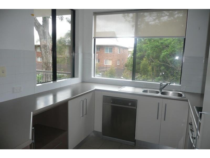 3/26 Lambert Road, Indooroopilly QLD 4068