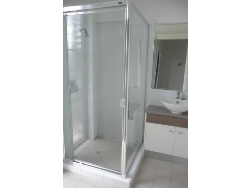 3/26 Lambert Road, Indooroopilly QLD 4068