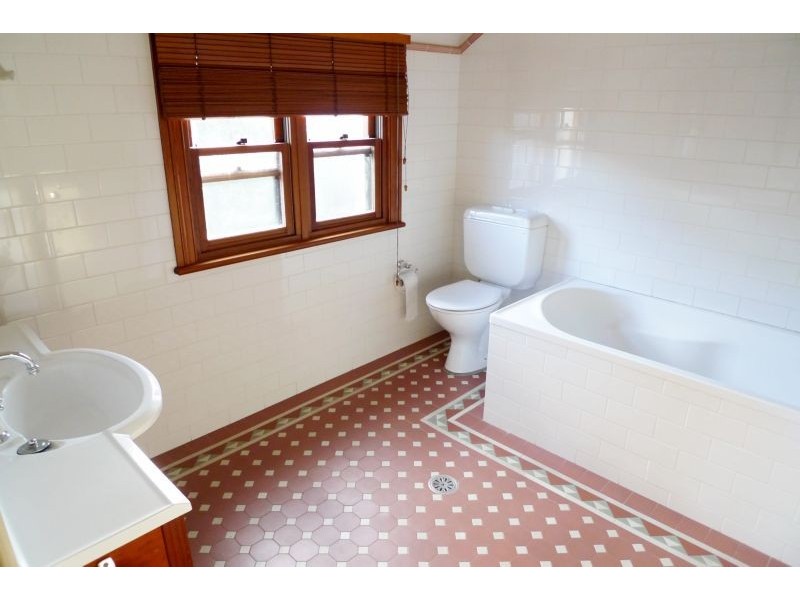 112 Moore Street, Leichhardt NSW 2040