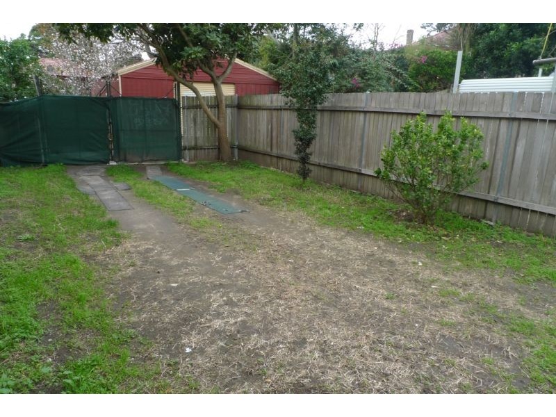 1/11 Crinan Street, Hurlstone Park NSW 2193