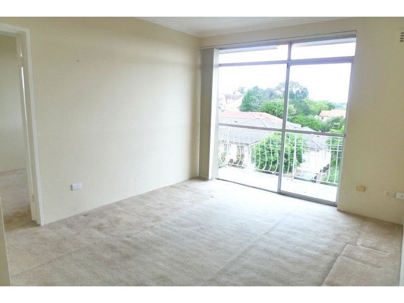 11/8 Punt Rd, Gladesville NSW 2111