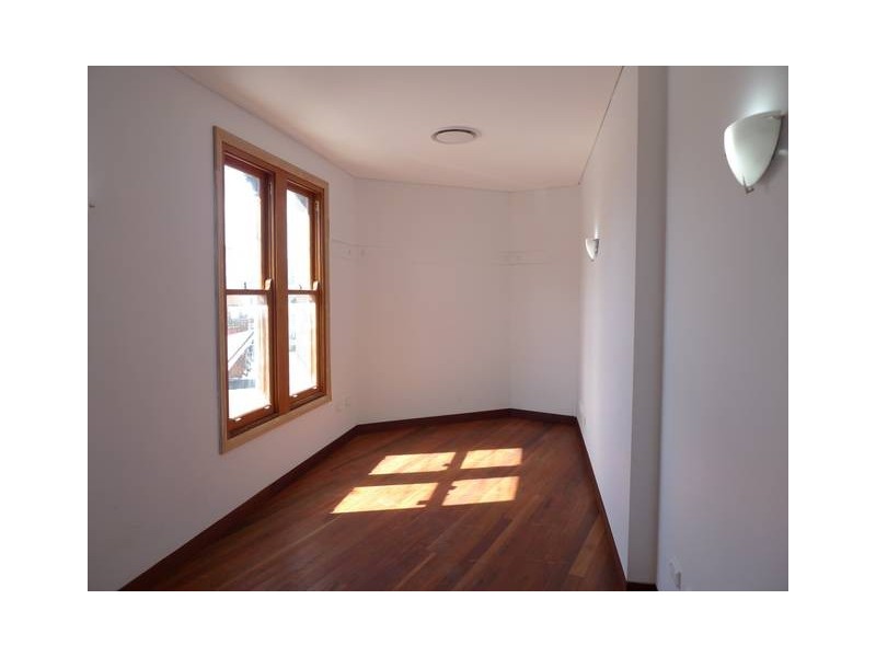 Top Floor/671 Darling Street, Rozelle NSW 2039