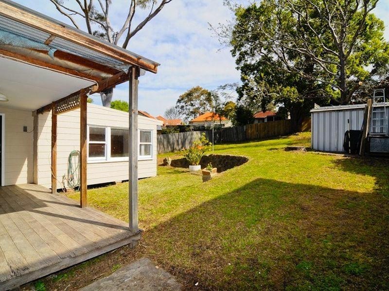 12 Windeyer Avenue, Gladesville NSW 2111