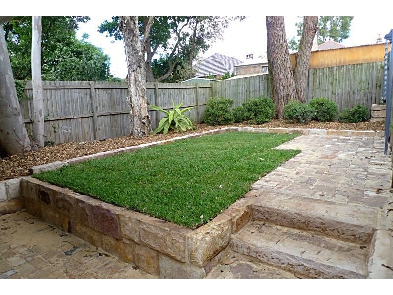 11 Queen Street, Petersham NSW 2049