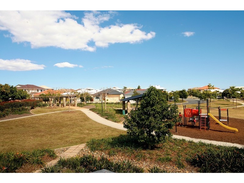 76 Elkington Circuit, North Lakes QLD 4509