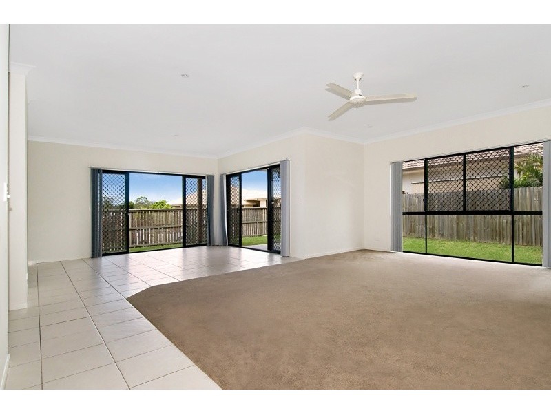 6 Kennedia Street, North Lakes QLD 4509