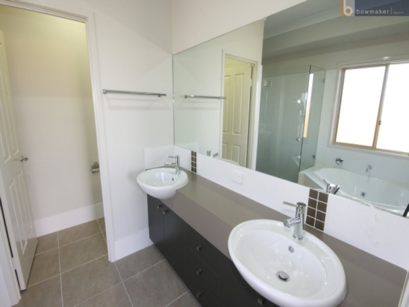 10 Gibbs Street, North Lakes QLD 4509