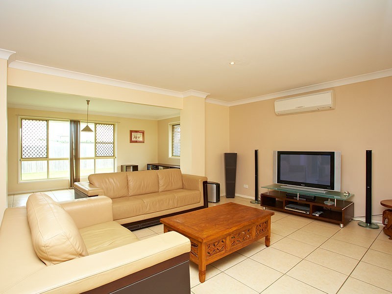 20 Peridot Crescent, Mango Hill QLD 4509