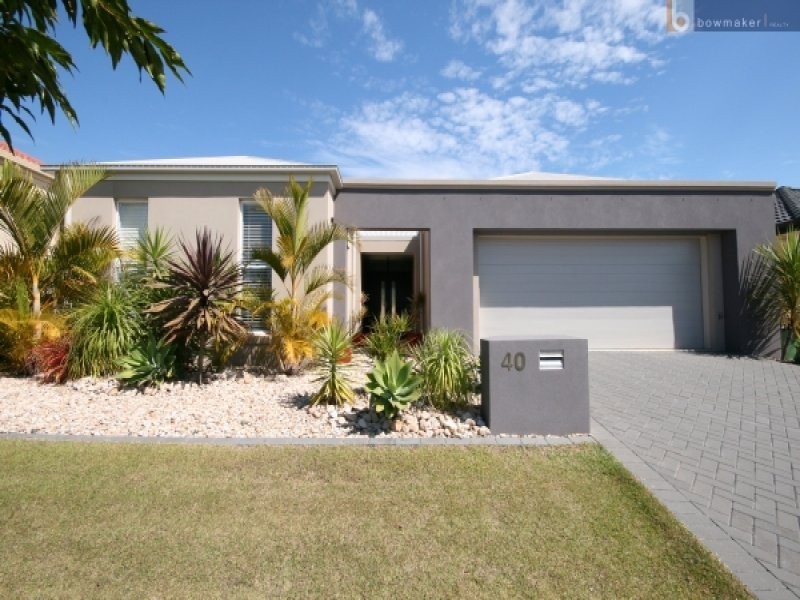 40 Marsh Parade, North Lakes QLD 4509