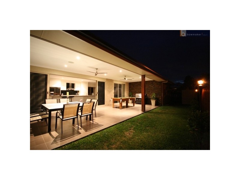 16 Backhousia Court, North Lakes QLD 4509