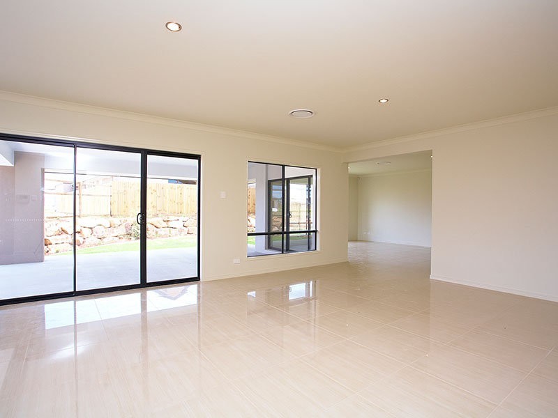 9 Klien Circuit, North Lakes QLD 4509