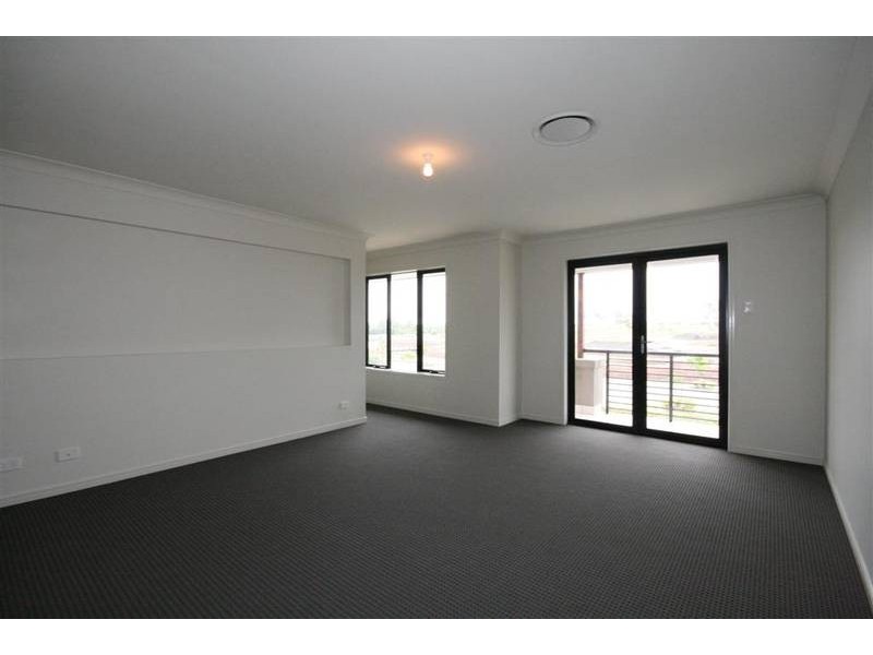 9 Klien Circuit, North Lakes QLD 4509
