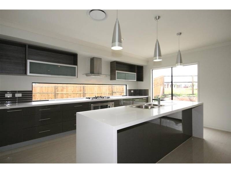 9 Klien Circuit, North Lakes QLD 4509