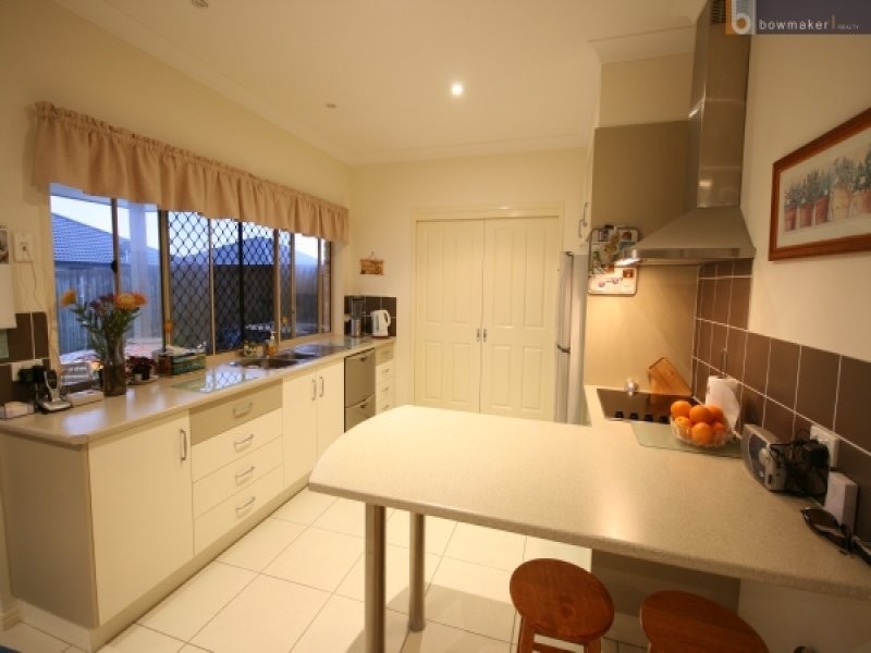 7 Kennedia Court, North Lakes QLD 4509
