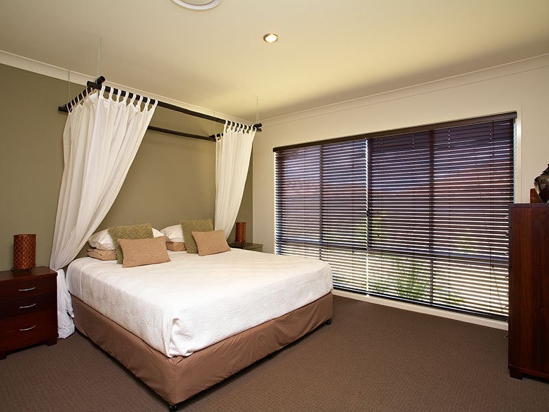 10 Hillcrest Court, Murrumba Downs QLD 4503