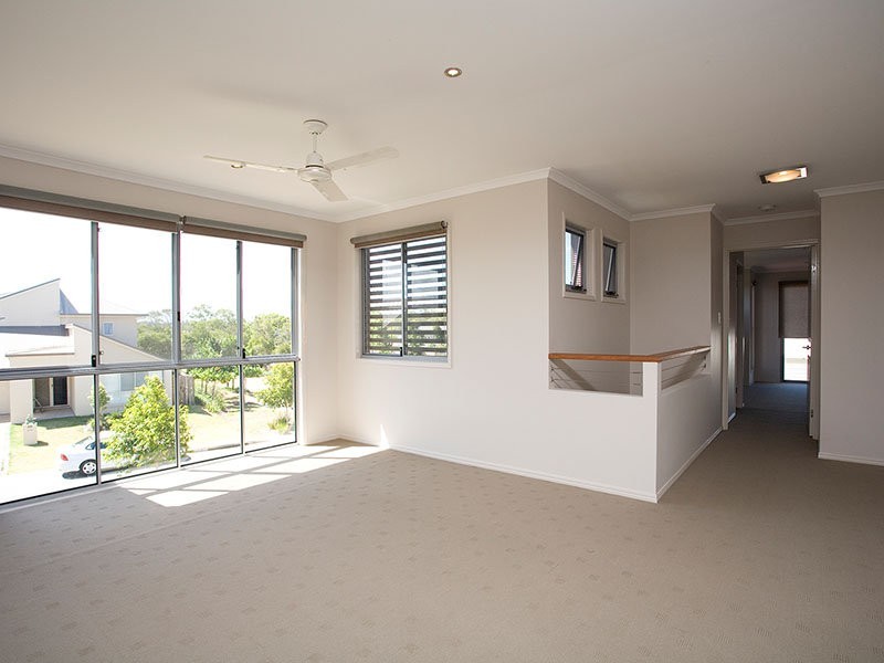 23 Elkington Circuit, North Lakes QLD 4509