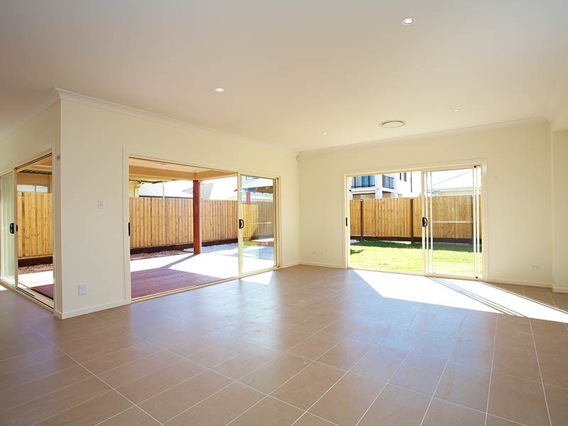 37 Langer Circuit, North Lakes QLD 4509