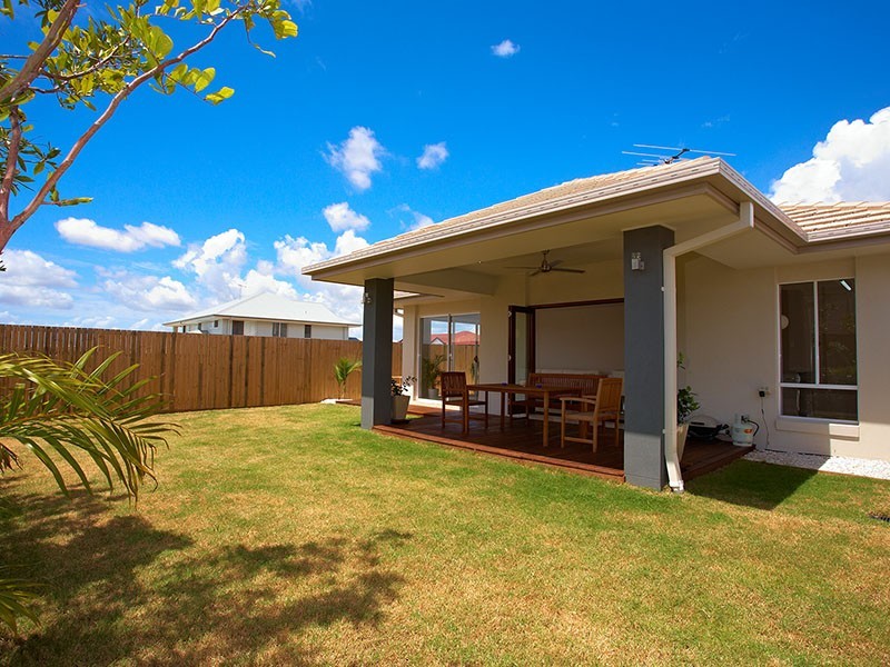 16 Ballesteros Street, North Lakes QLD 4509