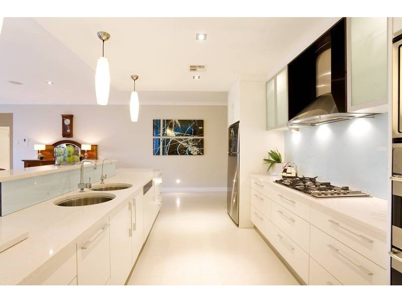 14 Allenby Close, North Lakes QLD 4509