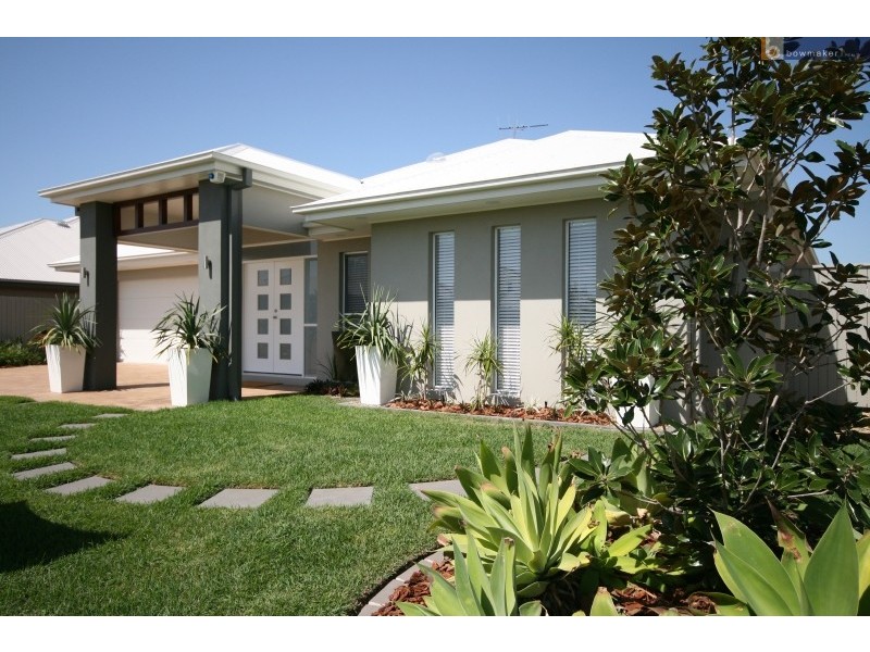 22 Elkington Circuit, North Lakes QLD 4509