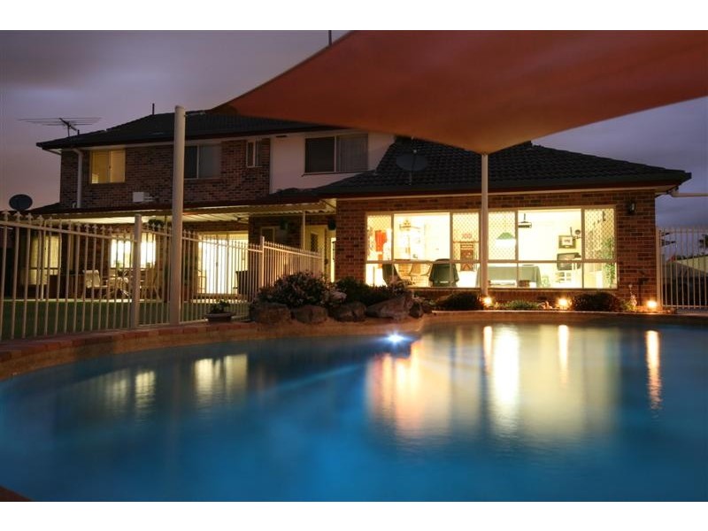 69 Castle Hill Drive, Murrumba Downs QLD 4503