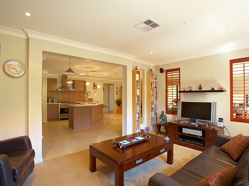 35 Topaz Drive, Mango Hill QLD 4509